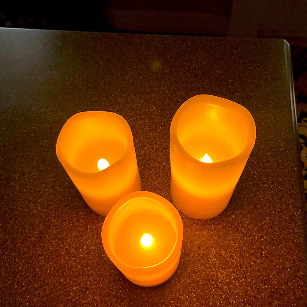 Manor Lane, Home Collection, Flameless LED Candle Set with Remote